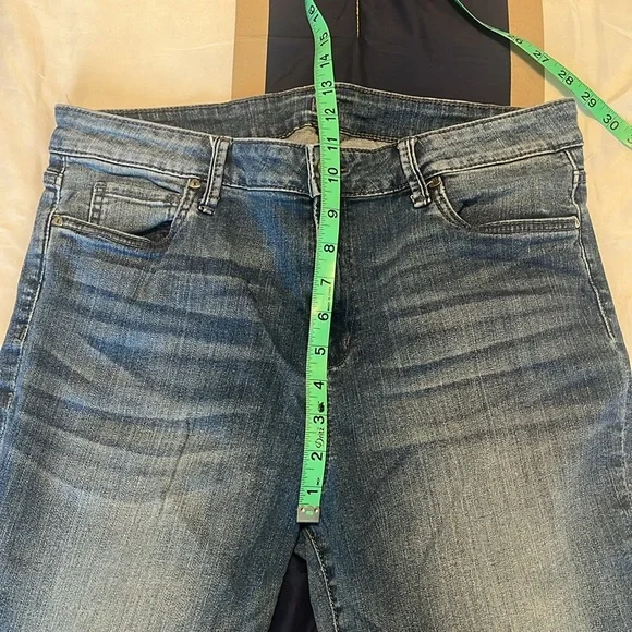 EUC Kut From The Kloth jeans. Size 14. Toothpick skinny - Picture 6 of 10